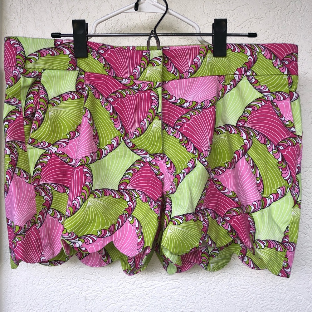 Crown and Ivy Shorts